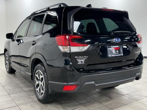 2023 Subaru Forester 2.5i Premium