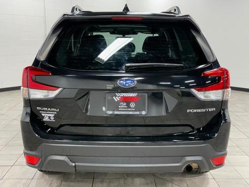 2023 Subaru Forester 2.5i Premium