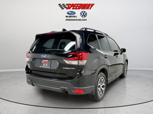 2023 Subaru Forester 2.5i Premium