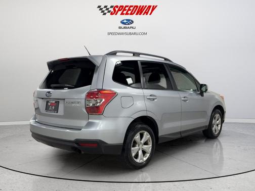 Ice Silver Metallic 2015 Subaru Forester 2.5i Limited