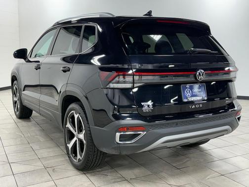 2025 Volkswagen Taos 1.5T SEL