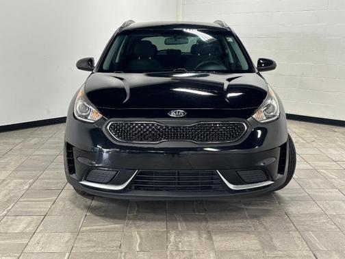 2017 Kia Niro LX