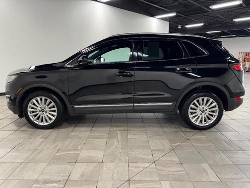 2019 Lincoln MKC Standard