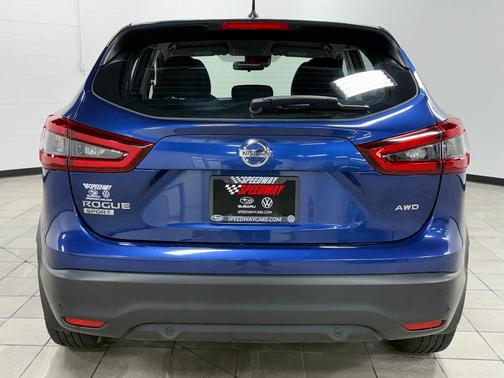 2022 Nissan Rogue Sport S