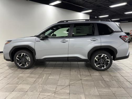 2025 Subaru Forester Hybrid Premium