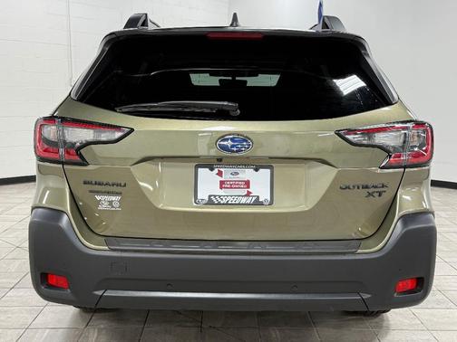 2023 Subaru Outback Onyx Edition XT