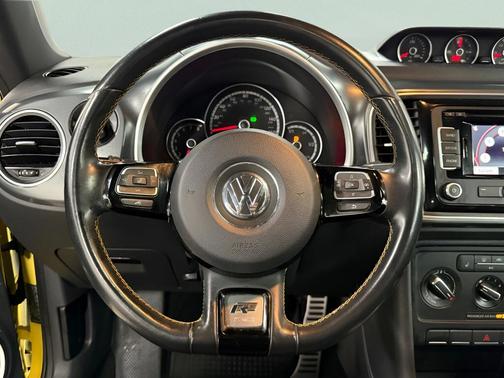 2014 Volkswagen Beetle 2.0T Turbo GSR