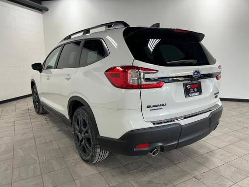 2025 Subaru Ascent Onyx Edition Touring