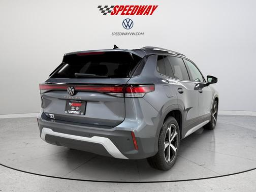 2025 Volkswagen Tiguan 2.0T SE