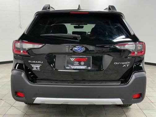 2025 Subaru Outback Limited XT