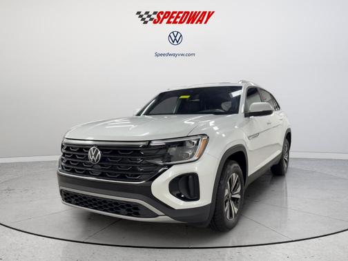 Opal White Pearl 2026 Volkswagen Atlas Cross Sport 2.0T SE