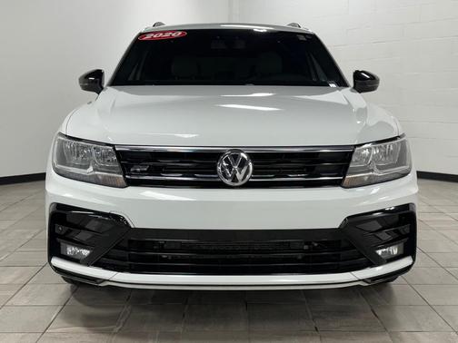 2020 Volkswagen Tiguan 2.0T SE R-Line Black