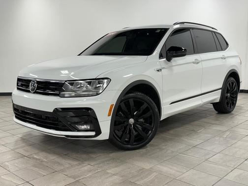 2020 Volkswagen Tiguan 2.0T SE R-Line Black