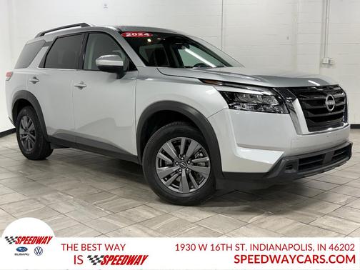 2024 Nissan Pathfinder SV