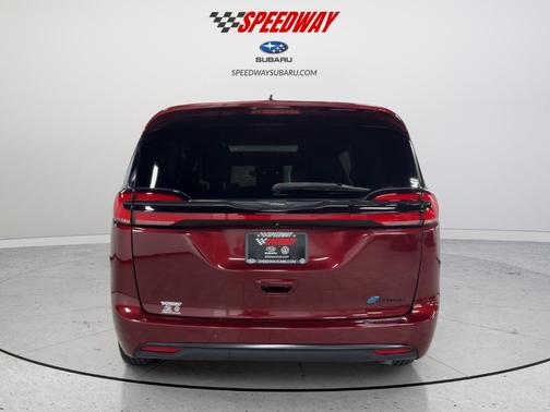 Velvet Red 2023 Chrysler Pacifica Hybrid Limited