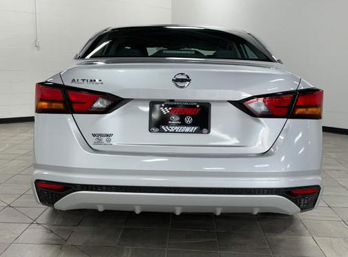 2022 Nissan Altima 2.5 S