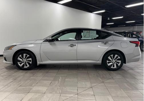 2022 Nissan Altima 2.5 S