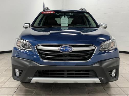 2022 Subaru Outback Touring XT