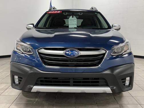 2022 Subaru Outback Touring XT