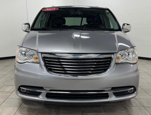 2015 Chrysler Town & Country Touring-L