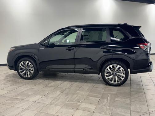 2025 Subaru Forester Hybrid Touring