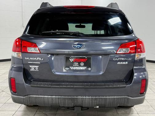 2011 Subaru Outback 2.5i Premium