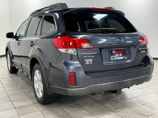 2011 Subaru Outback 2.5i Premium