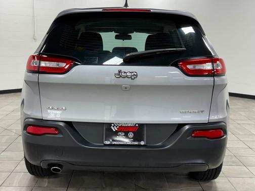 2014 Jeep Cherokee Sport