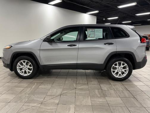 2014 Jeep Cherokee Sport