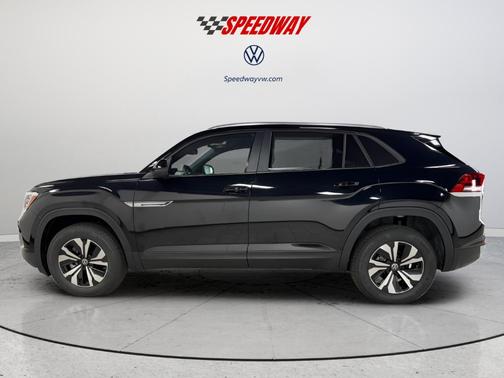Deep Black Pearl Effect 2026 Volkswagen Atlas Cross Sport 2.0T SE