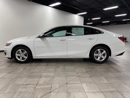 2023 Chevrolet Malibu 1LS
