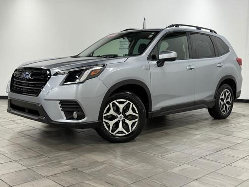 2022 Subaru Forester Premium