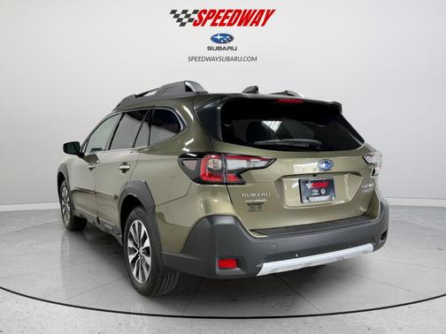 2025 Subaru Outback Touring XT