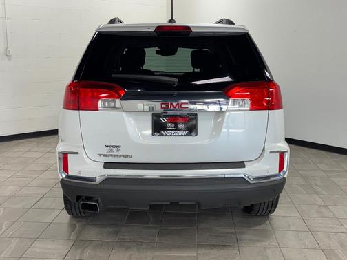 2017 GMC Terrain SLE-2