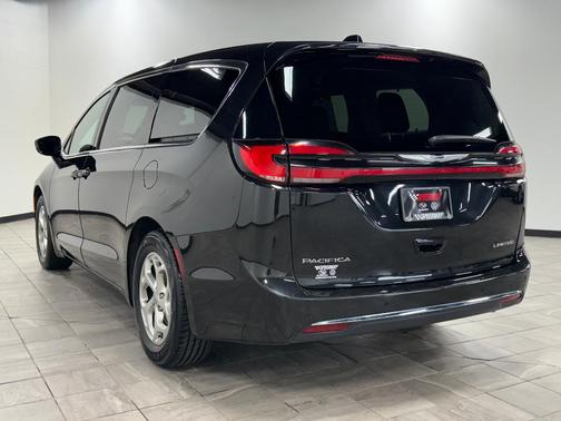 2024 Chrysler Pacifica Limited