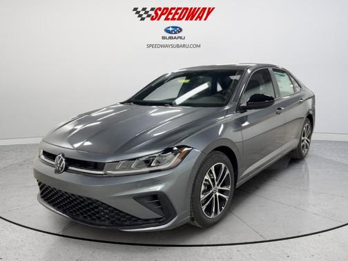 Platinum Gray Metallic 2026 Volkswagen Jetta 1.5T Sport