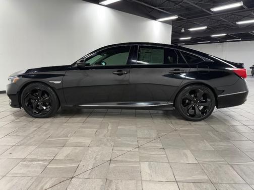 2019 Honda Accord Touring 2.0T