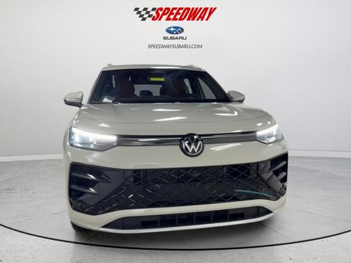 2026 Volkswagen Tiguan 2.0T SEL R-Line