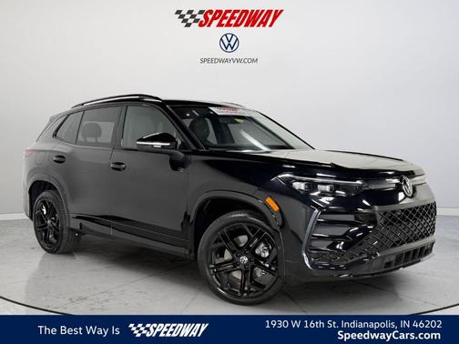 2025 Volkswagen Tiguan 2.0T SE R-Line Black