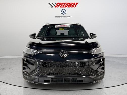 2025 Volkswagen Tiguan 2.0T SE R-Line Black