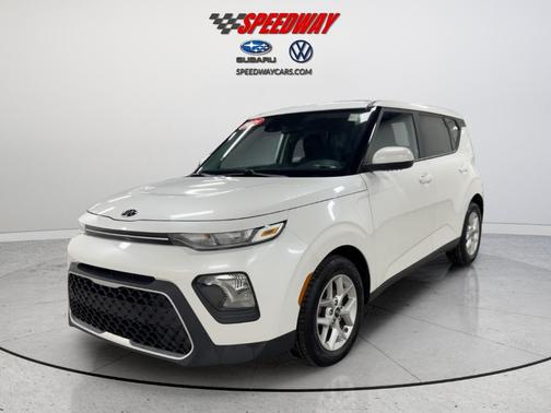 Snow White Pearl 2021 Kia Soul S