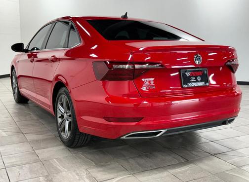 2021 Volkswagen Jetta 1.4T R-Line