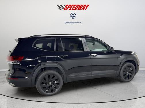 Black 2026 Volkswagen Atlas 2.0T SE W/TECHNOLOGY