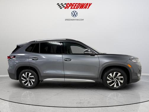 2025 Volkswagen Tiguan 2.0T S