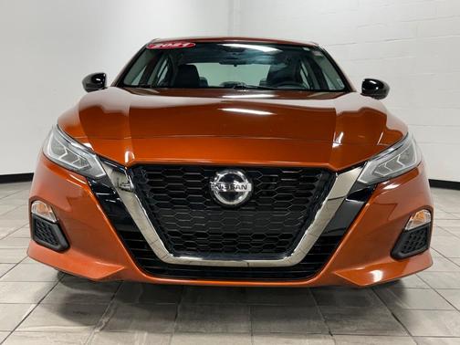 2021 Nissan Altima 2.5 SR