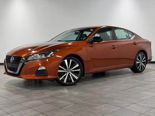 2021 Nissan Altima 2.5 SR
