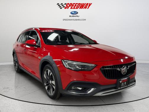 2018 Buick Regal TourX Essence