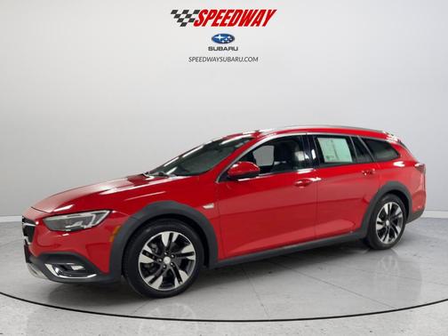 2018 Buick Regal TourX Essence