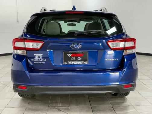 2018 Subaru Impreza 2.0i Premium