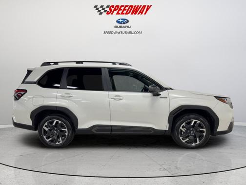 Crystal White Pearl 2026 Subaru Forester Limited